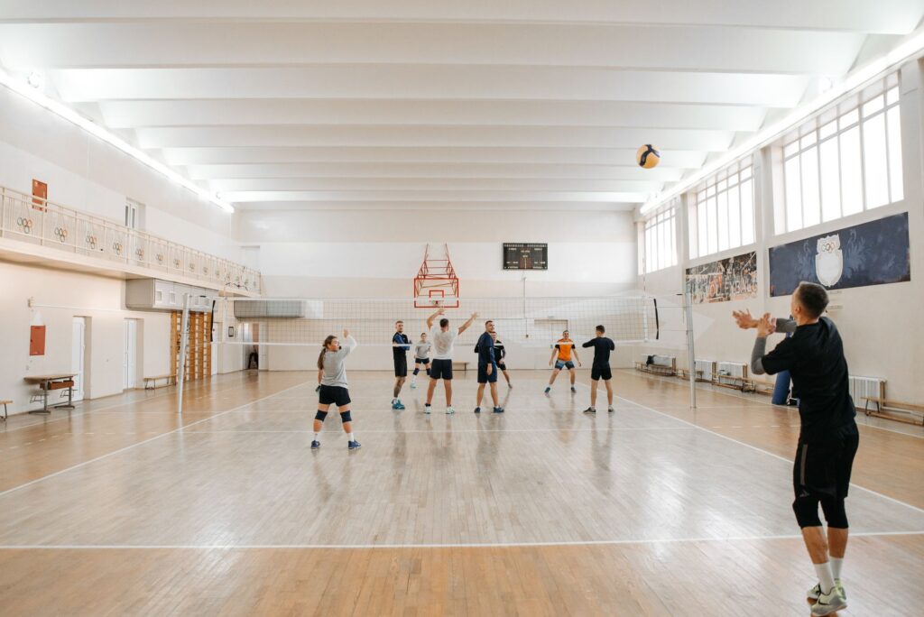 podłoga sportowa drewniana
